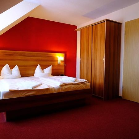 Hotel Mira Mare ハイリゲンハーフェン エクステリア 写真